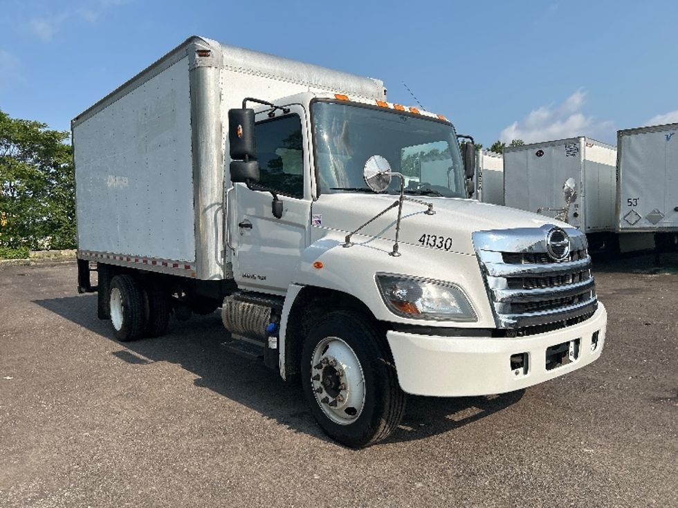 Medium Duty Box Truck-Light and Medium Duty Trucks-Hino-2019-268-Rochester-NY-139,052\n\t\tmiles-$ 36,500 - Image 1