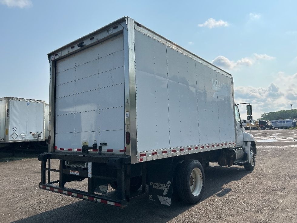 Medium Duty Box Truck-Light and Medium Duty Trucks-Hino-2019-268-Rochester-NY-139,052\n\t\tmiles-$ 36,500 - Image 13