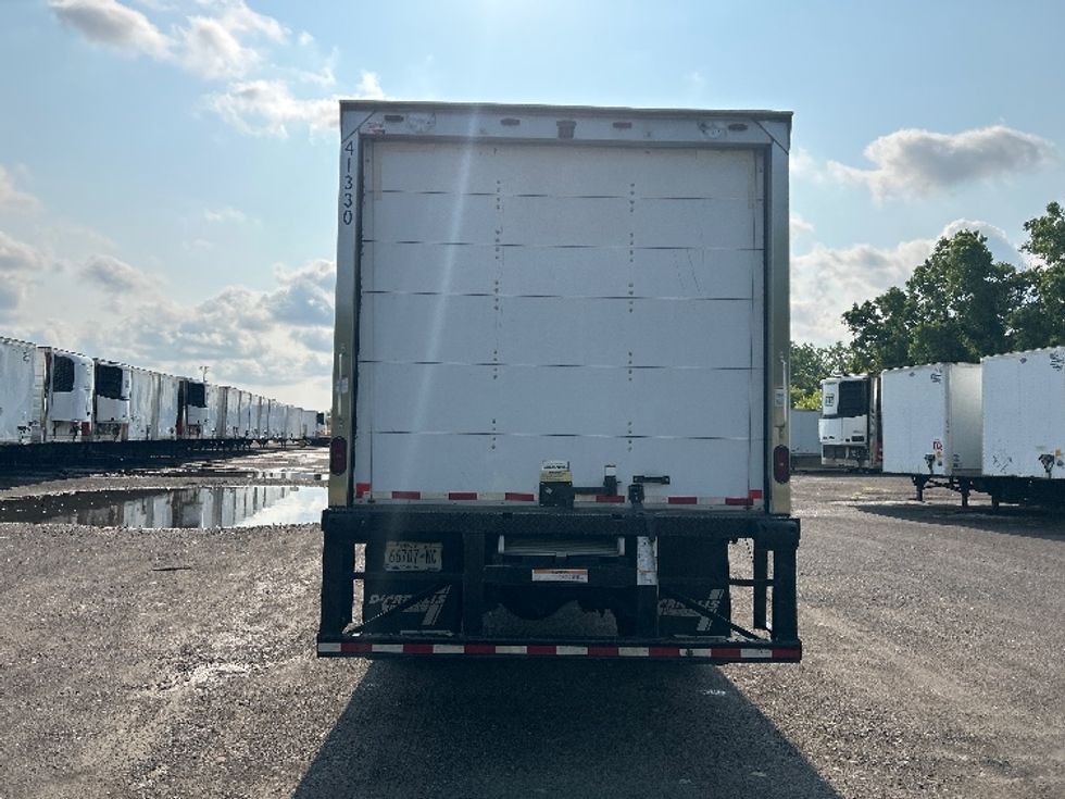 Medium Duty Box Truck-Light and Medium Duty Trucks-Hino-2019-268-Rochester-NY-139,052\n\t\tmiles-$ 36,500 - Image 7