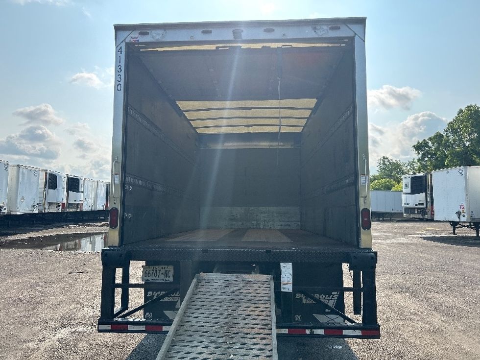 Medium Duty Box Truck-Light and Medium Duty Trucks-Hino-2019-268-Rochester-NY-139,052\n\t\tmiles-$ 36,500 - Image 8