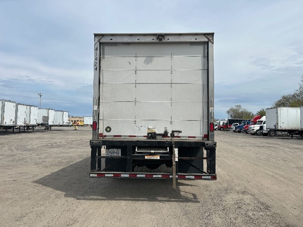 Medium Duty Box Truck-Light and Medium Duty Trucks-Hino-2019-268-Rochester-NY-139,437\n\t\tmiles-$ 36,250 - Image 7