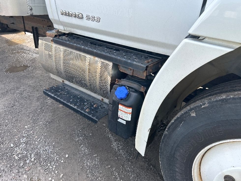 Medium Duty Box Truck-Light and Medium Duty Trucks-Hino-2019-268-Rochester-NY-145,100\n\t\tmiles-$ 48,750 - Image 29
