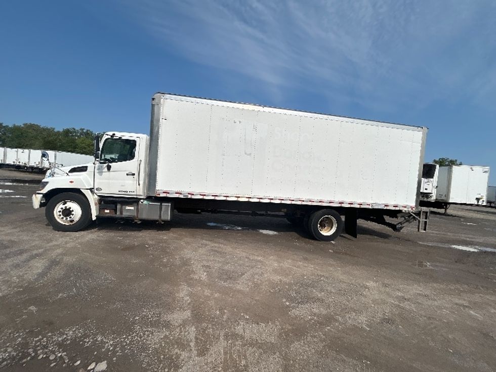 Medium Duty Box Truck-Light and Medium Duty Trucks-Hino-2019-268-Rochester-NY-145,100\n\t\tmiles-$ 48,750 - Image 4