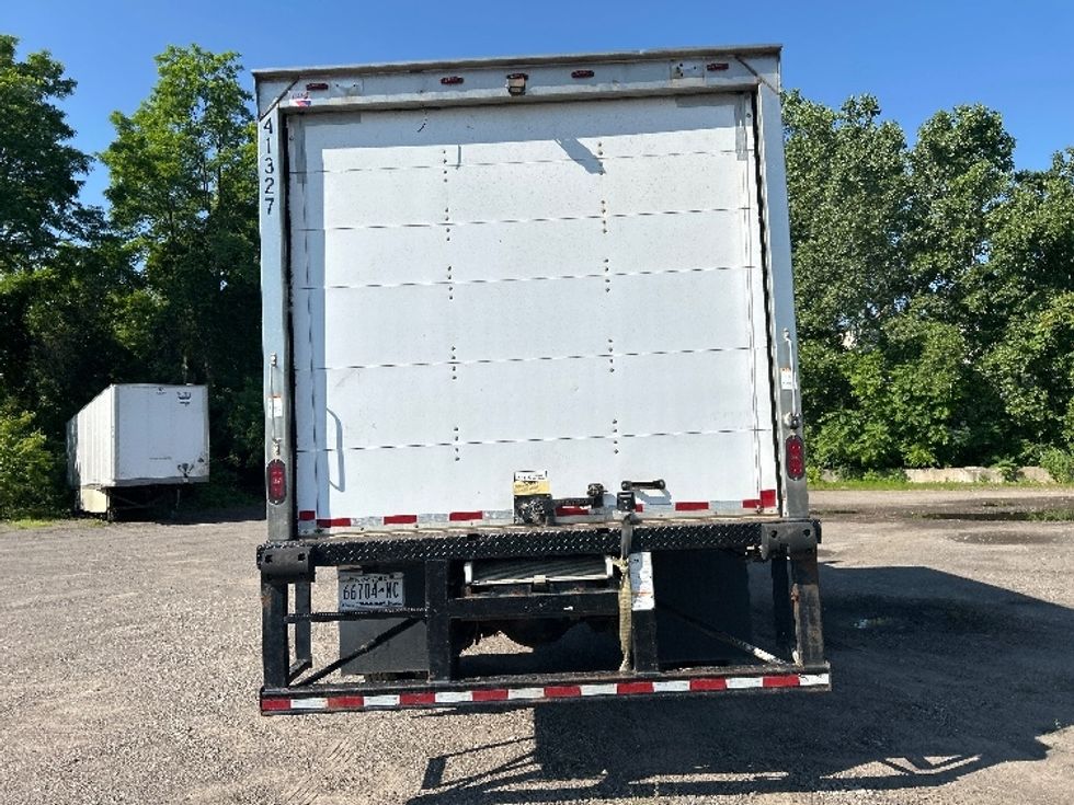 Medium Duty Box Truck-Light and Medium Duty Trucks-Hino-2019-268-Rochester-NY-150,270\n\t\tmiles-$ 36,250 - Image 7