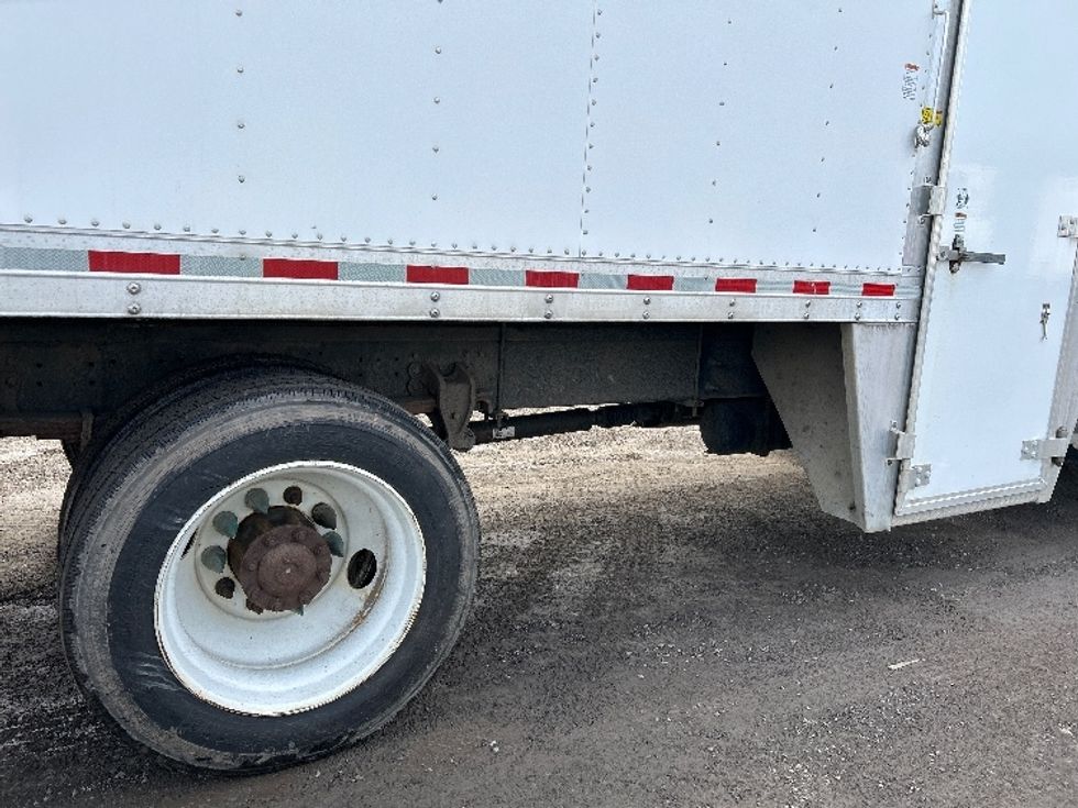 Medium Duty Box Truck-Light and Medium Duty Trucks-Hino-2019-268-Rochester-NY-183,666\n\t\tmiles-$ 35,250 - Image 14
