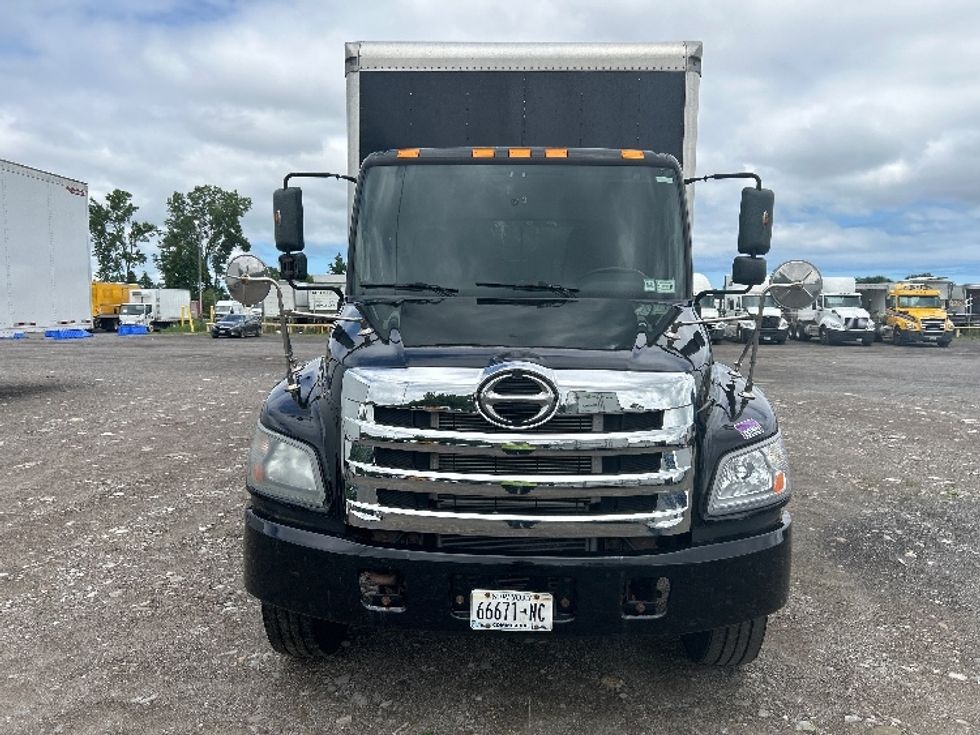Medium Duty Box Truck-Light and Medium Duty Trucks-Hino-2019-268-Rochester-NY-198,680\n\t\tmiles-$ 46,000 - Image 2