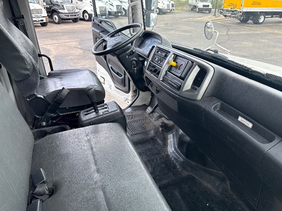 Medium Duty Box Truck-Light and Medium Duty Trucks-Hino-2019-268-Romulus-MI-120,251\n\t\tmiles-$ 58,000 - Image 22