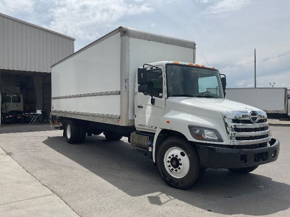 Medium Duty Box Truck-Light and Medium Duty Trucks-Hino-2019-268-Salt Lake City-UT-287,856\n\t\tmiles-$ 30,750 - Image 1