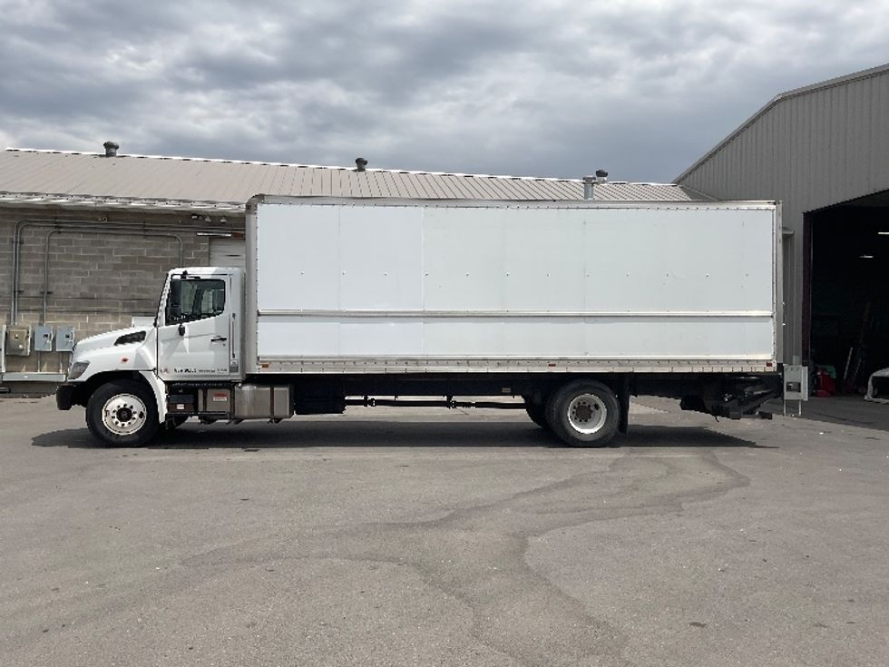 Medium Duty Box Truck-Light and Medium Duty Trucks-Hino-2019-268-Salt Lake City-UT-287,856\n\t\tmiles-$ 30,750 - Image 4