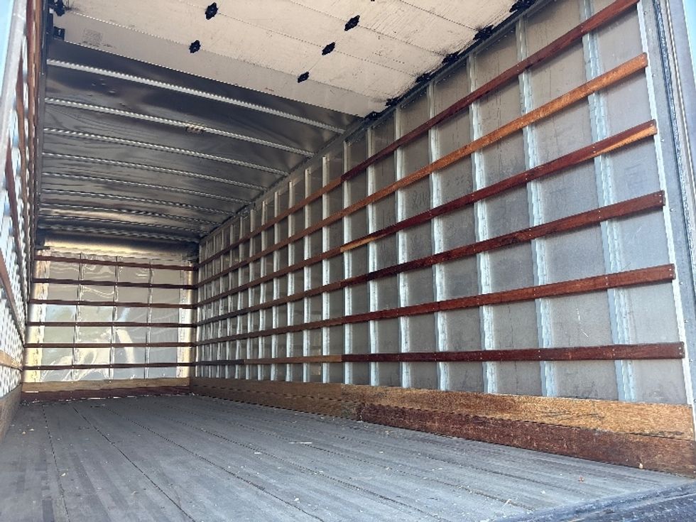 Medium Duty Box Truck-Light and Medium Duty Trucks-Hino-2019-268-Salt Lake City-UT-65,732\n\t\tmiles-$ 56,750 - Image 11