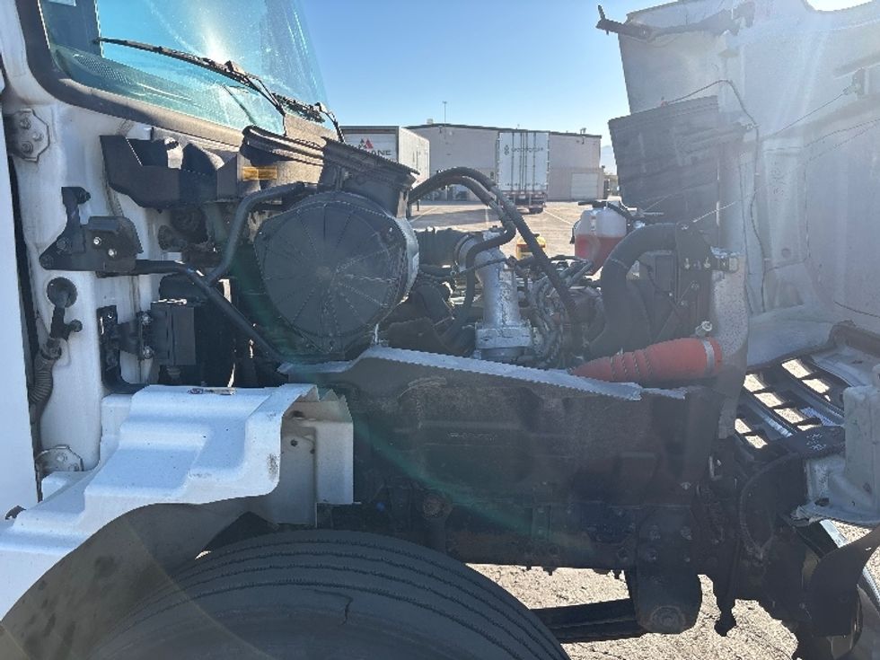 Medium Duty Box Truck-Light and Medium Duty Trucks-Hino-2019-268-Salt Lake City-UT-65,732\n\t\tmiles-$ 56,750 - Image 22