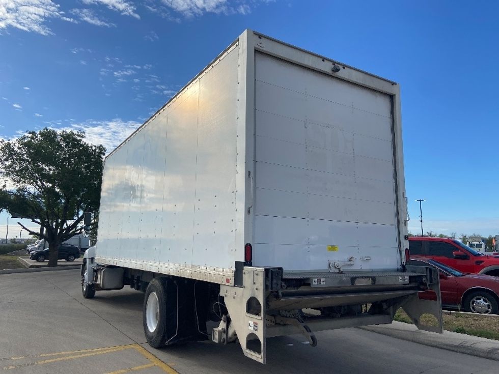 Medium Duty Box Truck-Light and Medium Duty Trucks-Hino-2019-268-San Antonio-TX-255,779\n\t\tmiles-$ 39,750 - Image 6