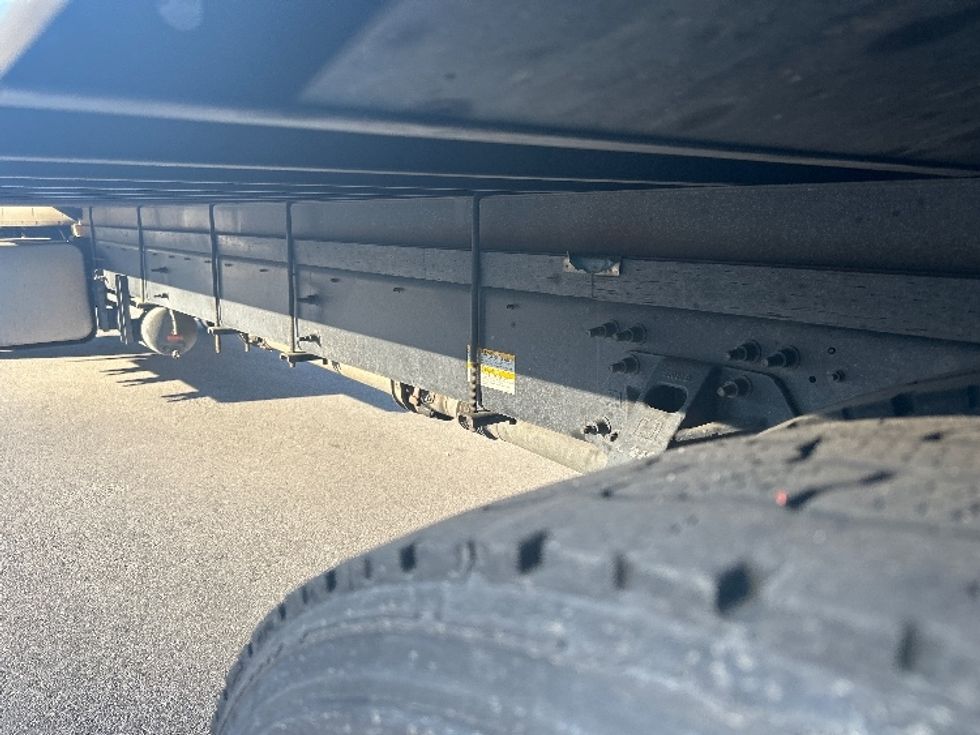 Medium Duty Box Truck-Light and Medium Duty Trucks-Hino-2019-268-San Diego-CA-300,028\n\t\tmiles-$ 30,500 - Image 5