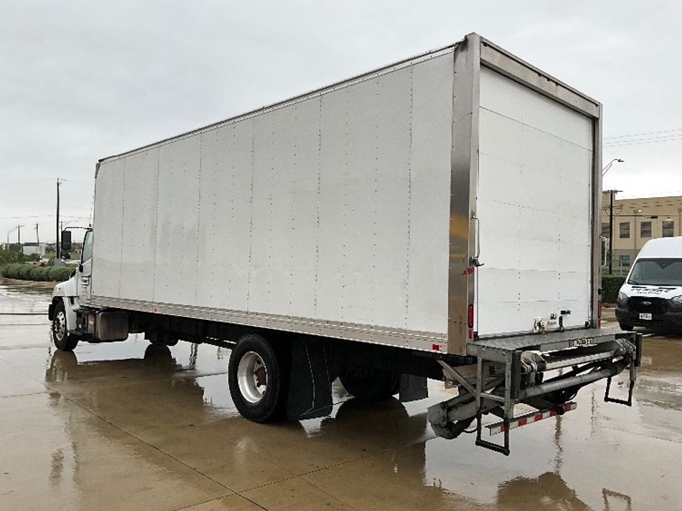 Medium Duty Box Truck-Light and Medium Duty Trucks-Hino-2019-268-Selma-TX-60,956\n\t\tmiles-$ 64,750 - Image 6