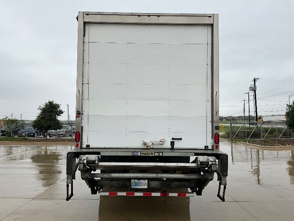 Medium Duty Box Truck-Light and Medium Duty Trucks-Hino-2019-268-Selma-TX-60,956\n\t\tmiles-$ 64,750 - Image 7