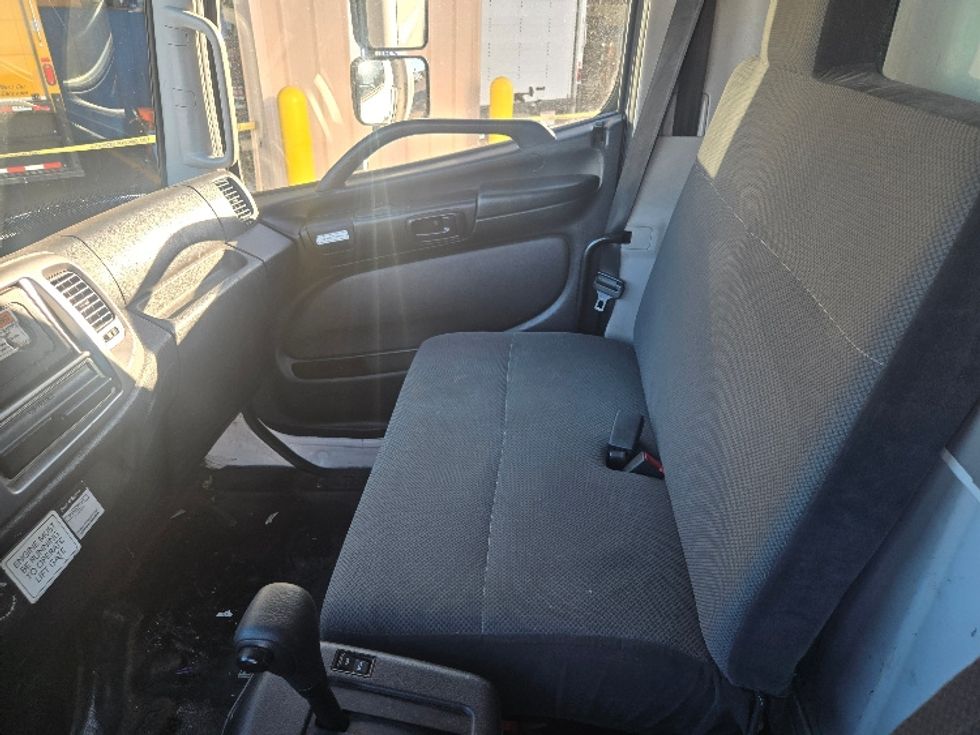 Medium Duty Box Truck-Light and Medium Duty Trucks-Hino-2019-268-Spokane Valley-WA-138,889\n\t\tmiles-$ 57,000 - Image 19