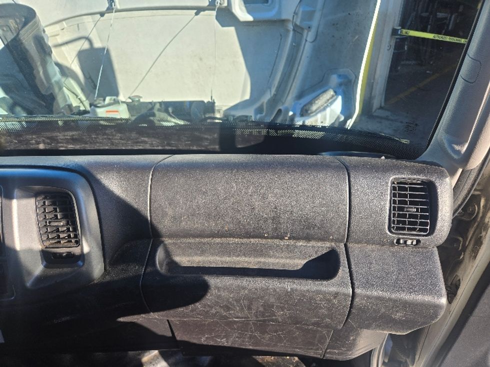 Medium Duty Box Truck-Light and Medium Duty Trucks-Hino-2019-268-Spokane Valley-WA-138,889\n\t\tmiles-$ 57,000 - Image 21