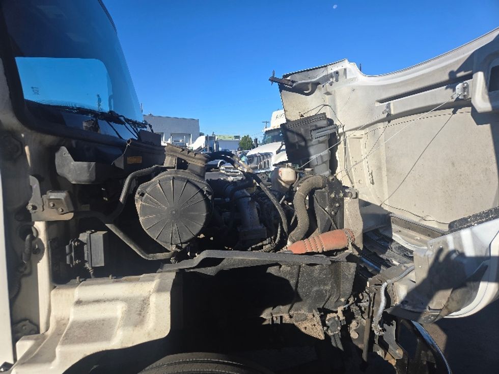 Medium Duty Box Truck-Light and Medium Duty Trucks-Hino-2019-268-Spokane Valley-WA-138,889\n\t\tmiles-$ 57,000 - Image 23