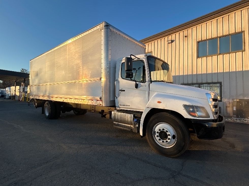 Medium Duty Box Truck-Light and Medium Duty Trucks-Hino-2019-268-Sterling-VA-249,696\n\t\tmiles-$ 38,000 - Image 1