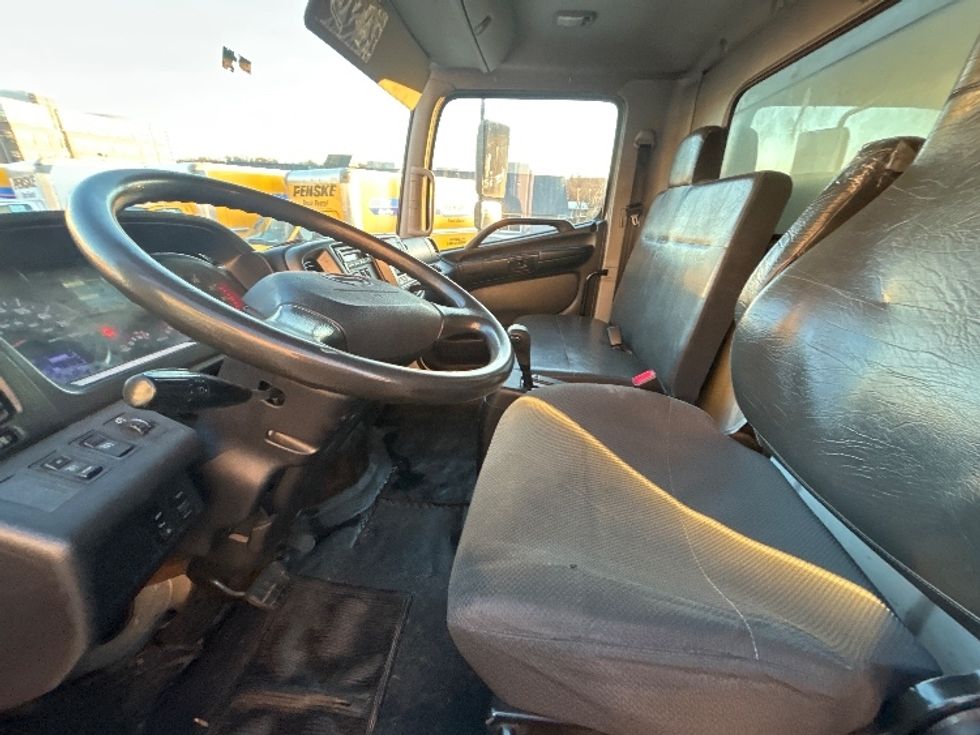 Medium Duty Box Truck-Light and Medium Duty Trucks-Hino-2019-268-Sterling-VA-249,696\n\t\tmiles-$ 38,000 - Image 18