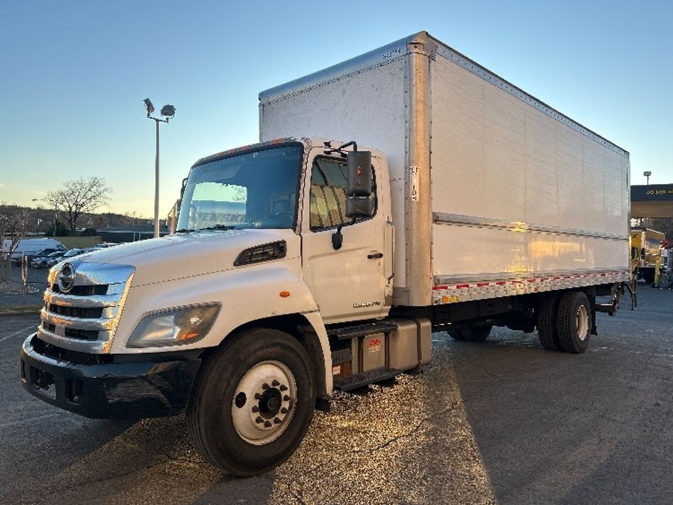 Medium Duty Box Truck-Light and Medium Duty Trucks-Hino-2019-268-Sterling-VA-249,696\n\t\tmiles-$ 38,000 - Image 3