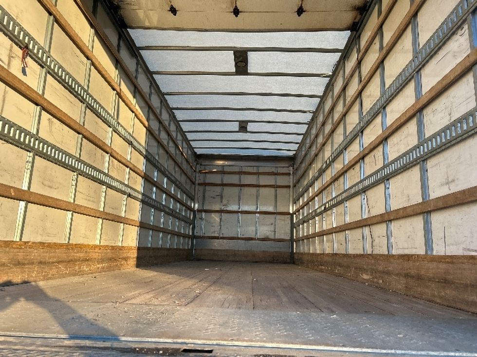 Medium Duty Box Truck-Light and Medium Duty Trucks-Hino-2019-268-Sterling-VA-249,696\n\t\tmiles-$ 38,000 - Image 7