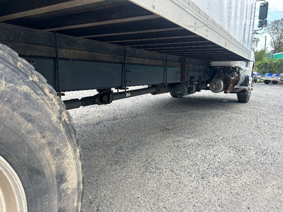 Medium Duty Box Truck-Light and Medium Duty Trucks-Hino-2019-268-Sterling-VA-277,215\n\t\tmiles-$ 41,750 - Image 14