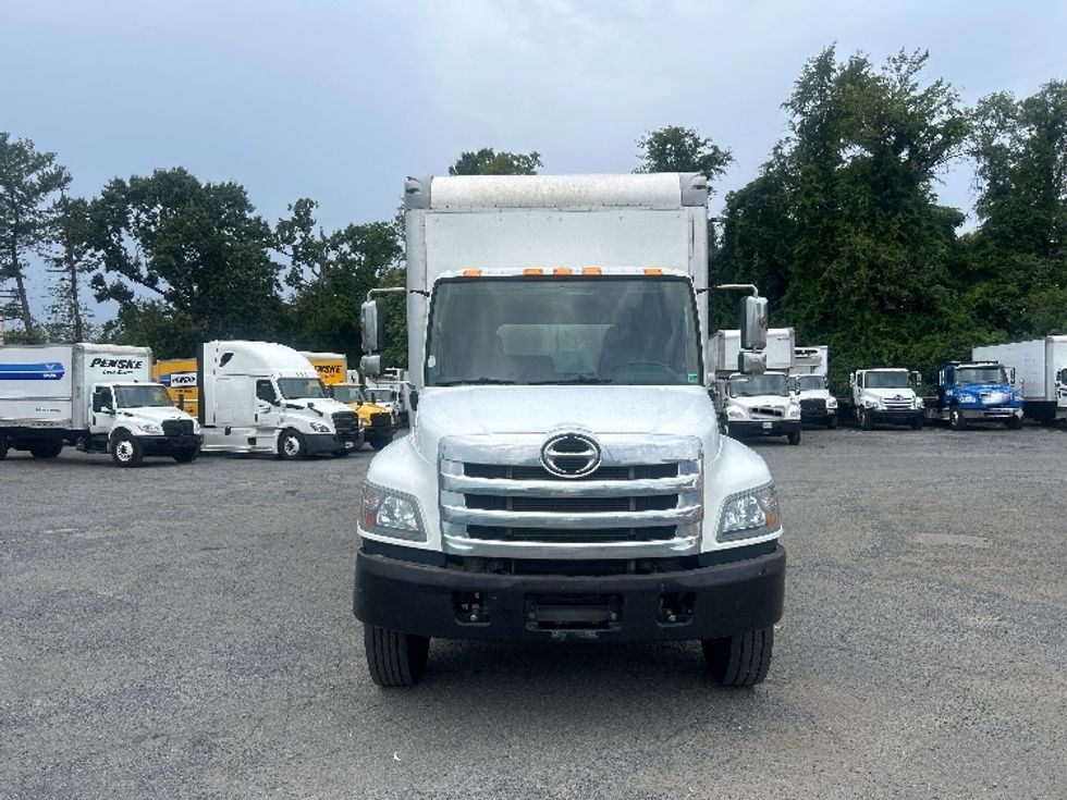 Medium Duty Box Truck-Light and Medium Duty Trucks-Hino-2019-268-Sterling-VA-277,215\n\t\tmiles-$ 41,750 - Image 2