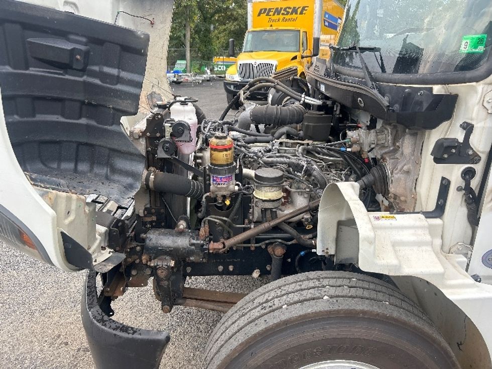 Medium Duty Box Truck-Light and Medium Duty Trucks-Hino-2019-268-Sterling-VA-277,215\n\t\tmiles-$ 41,750 - Image 24