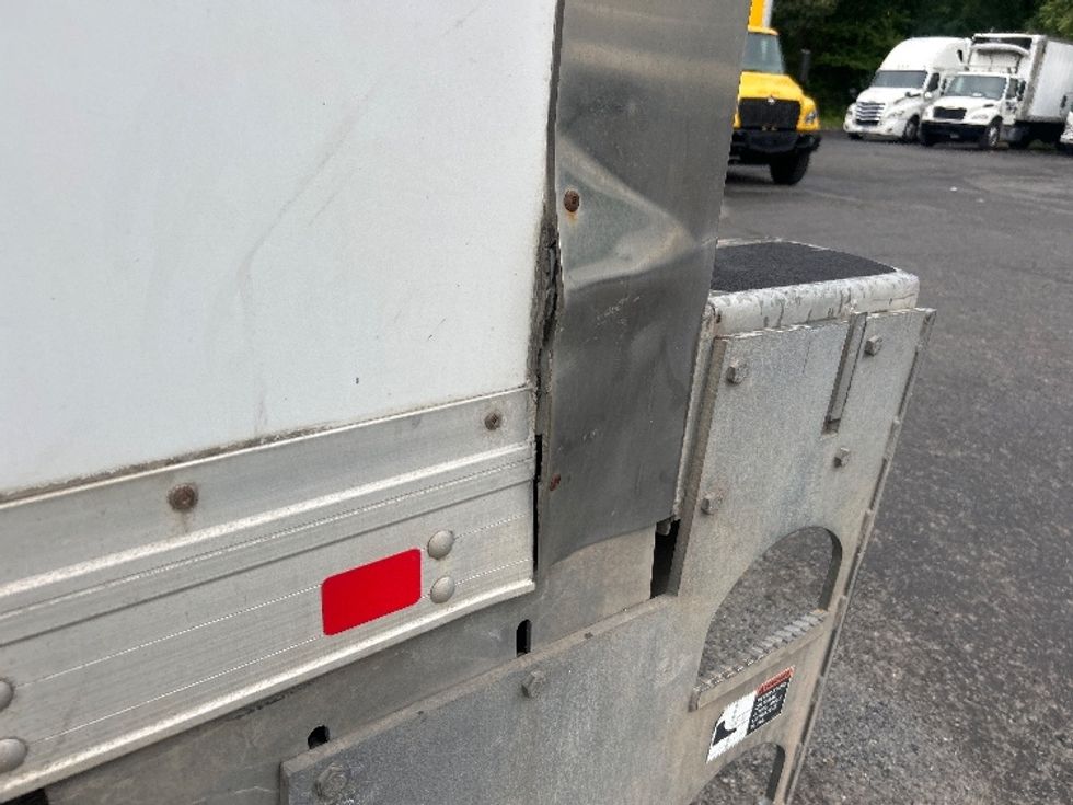 Medium Duty Box Truck-Light and Medium Duty Trucks-Hino-2019-268-Sterling-VA-277,215\n\t\tmiles-$ 41,750 - Image 29