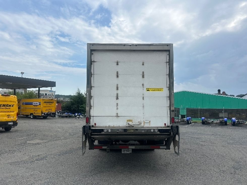 Medium Duty Box Truck-Light and Medium Duty Trucks-Hino-2019-268-Sterling-VA-277,215\n\t\tmiles-$ 41,750 - Image 7