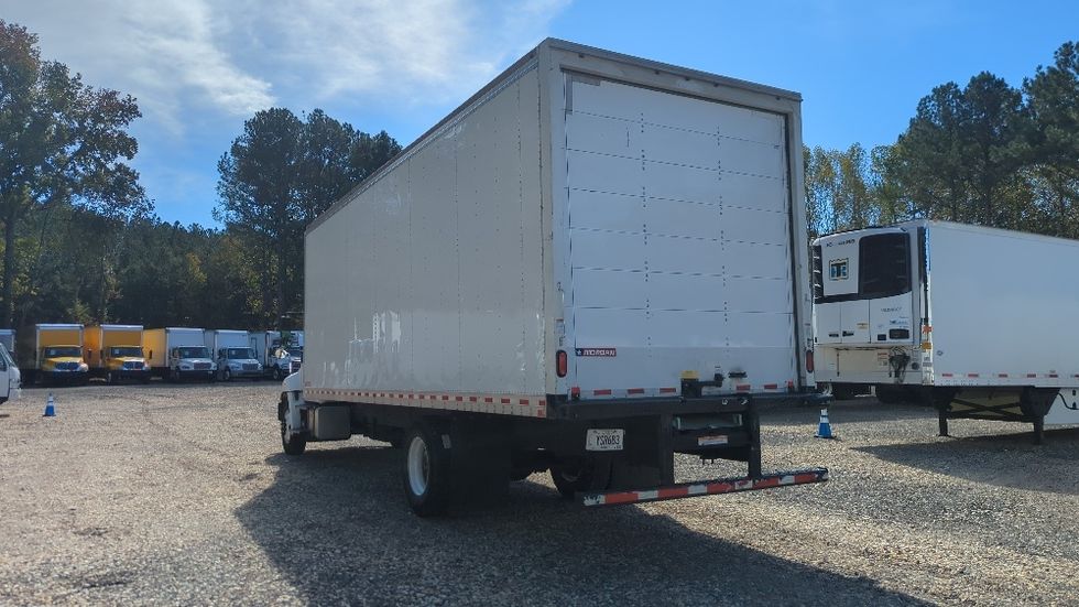 Medium Duty Box Truck-Light and Medium Duty Trucks-Hino-2019-268-Suwanee-GA-168,044\n\t\tmiles-$ 47,250 - Image 6