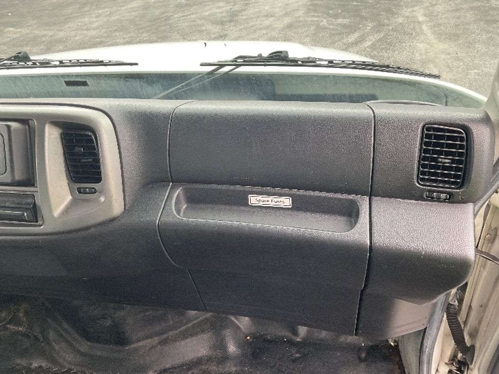 Medium Duty Box Truck-Light and Medium Duty Trucks-Hino-2019-268-Tampa-FL-206,680\n\t\tmiles-$ 46,500 - Image 21