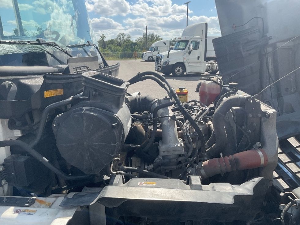 Medium Duty Box Truck-Light and Medium Duty Trucks-Hino-2019-268-Tampa-FL-217,745\n\t\tmiles-$ 41,250 - Image 23