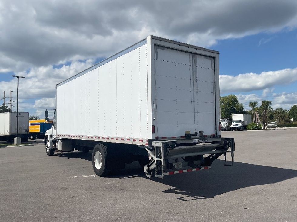 Medium Duty Box Truck-Light and Medium Duty Trucks-Hino-2019-268-Tampa-FL-217,745\n\t\tmiles-$ 41,250 - Image 6