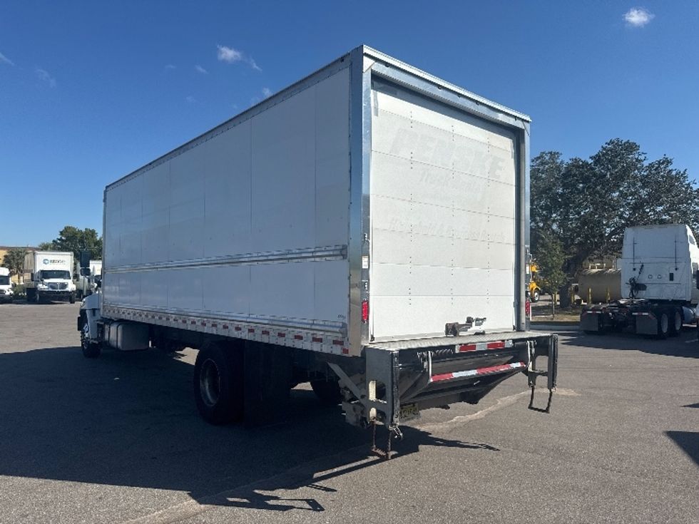 Medium Duty Box Truck-Light and Medium Duty Trucks-Hino-2019-268-Tampa-FL-223,000\n\t\tmiles-$ 44,500 - Image 6