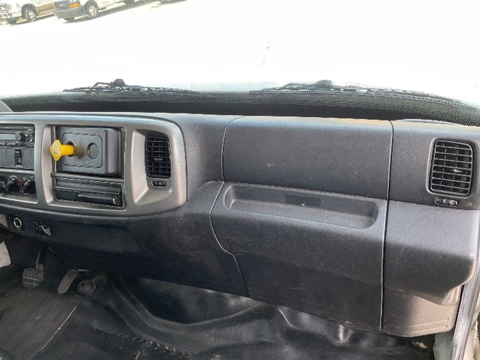 Medium Duty Box Truck-Light and Medium Duty Trucks-Hino-2019-268-Tampa-FL-223,469\n\t\tmiles-$ 42,250 - Image 21