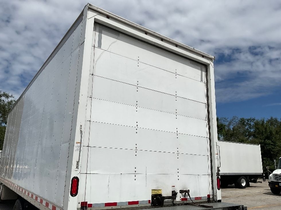 Medium Duty Box Truck-Light and Medium Duty Trucks-Hino-2019-268-Tampa-FL-223,469\n\t\tmiles-$ 42,250 - Image 27