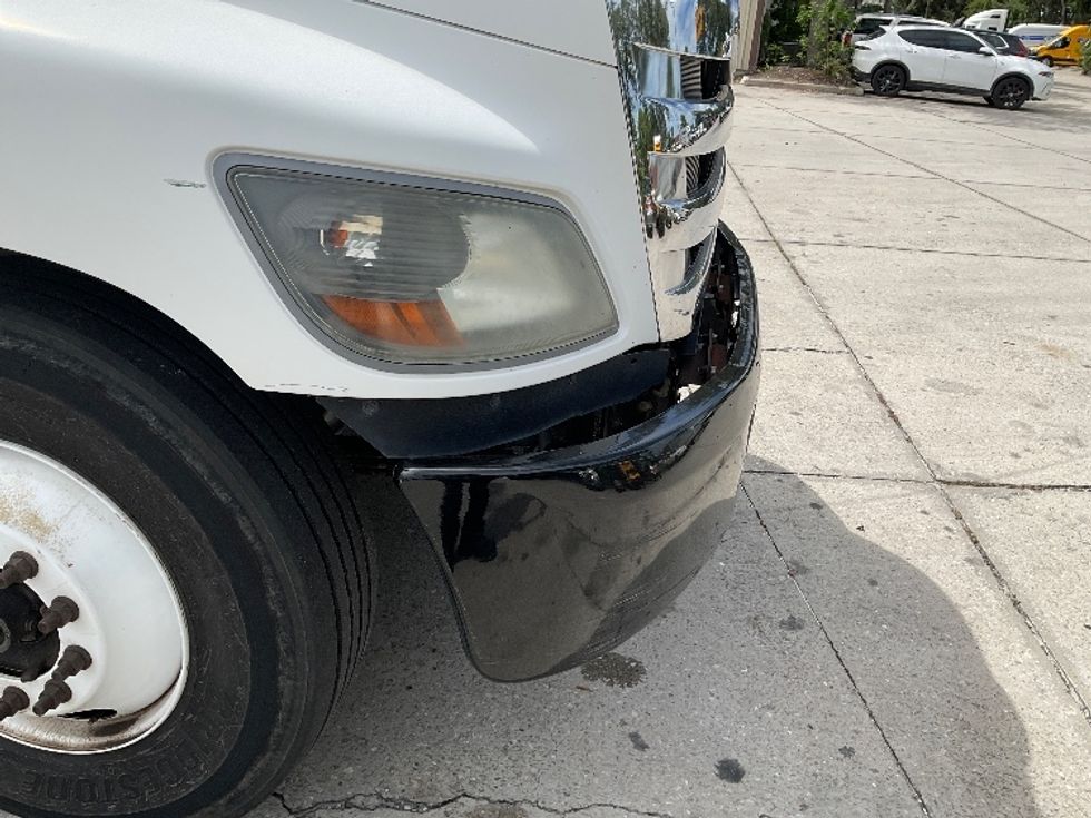 Medium Duty Box Truck-Light and Medium Duty Trucks-Hino-2019-268-Tampa-FL-223,469\n\t\tmiles-$ 42,250 - Image 28