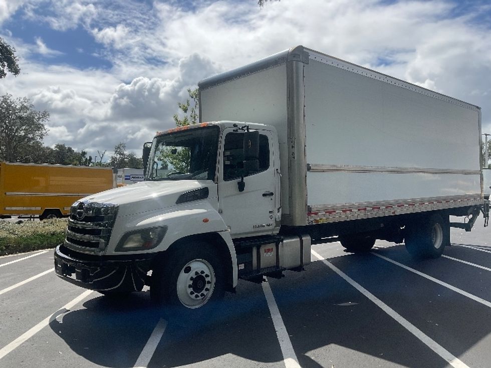 Medium Duty Box Truck-Light and Medium Duty Trucks-Hino-2019-268-Tampa-FL-225,441\n\t\tmiles-$ 43,500 - Image 3