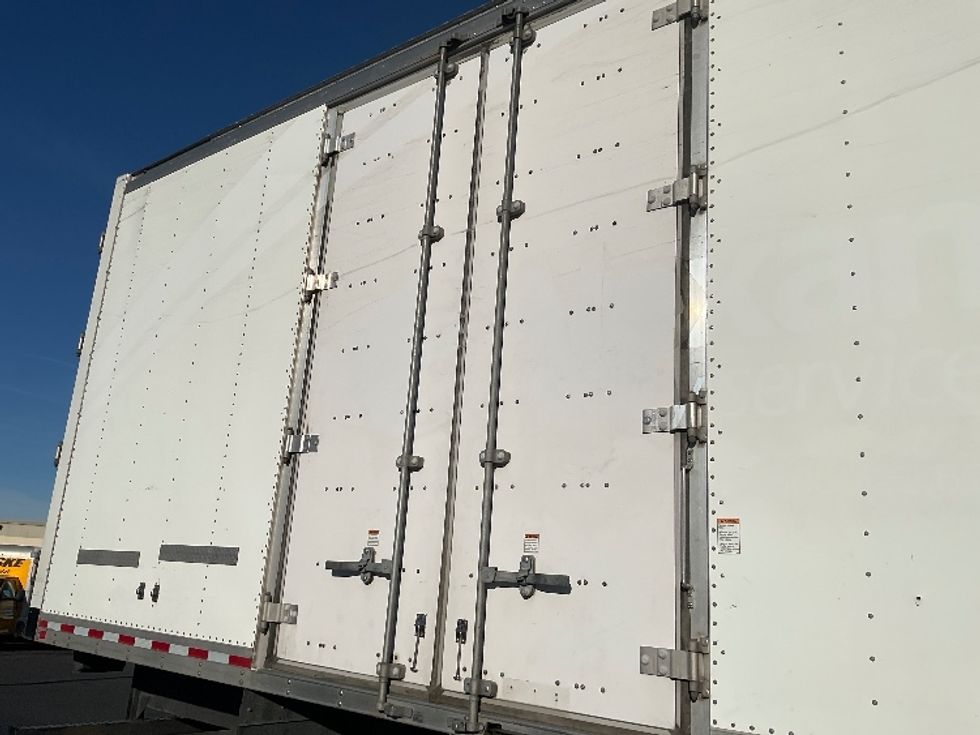 Medium Duty Box Truck-Light and Medium Duty Trucks-Hino-2019-268-Torrance-CA-168,900\n\t\tmiles-$ 47,250 - Image 24