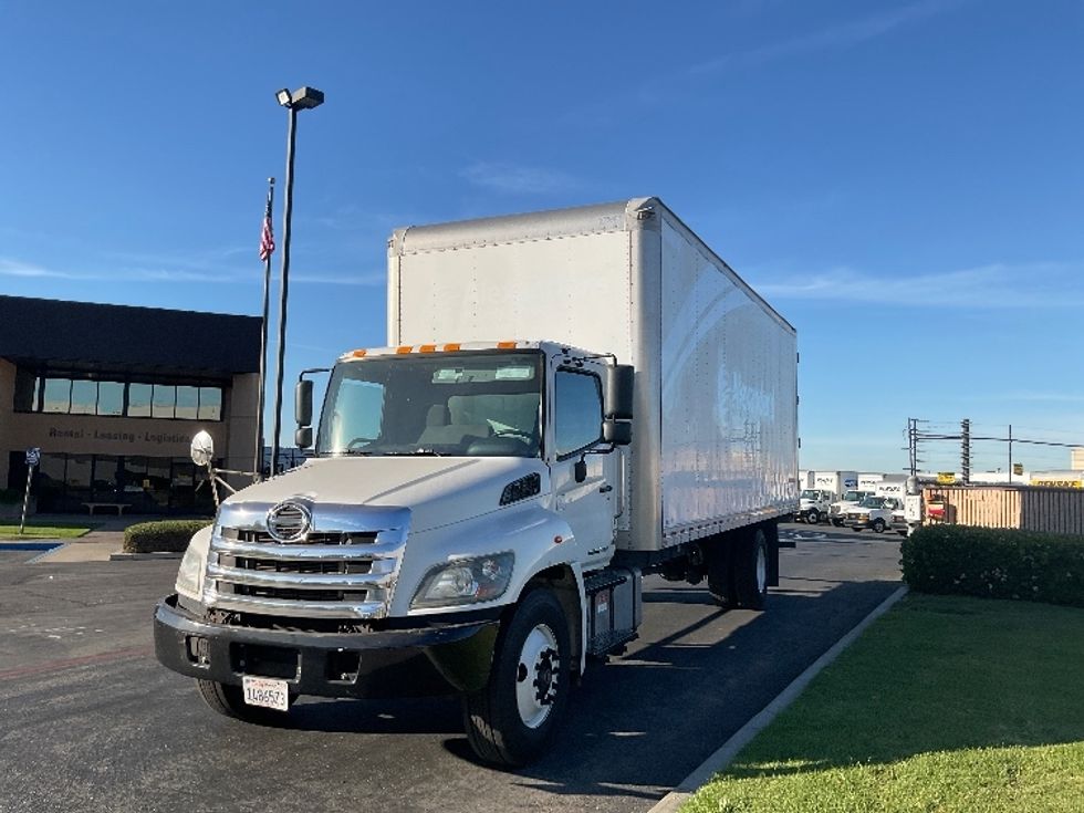 Medium Duty Box Truck-Light and Medium Duty Trucks-Hino-2019-268-Torrance-CA-168,900\n\t\tmiles-$ 47,250 - Image 3