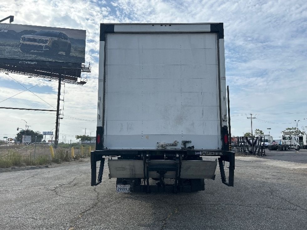 Medium Duty Box Truck-Light and Medium Duty Trucks-Hino-2019-268-Torrance-CA-204,494\n\t\tmiles-$ 51,500 - Image 7