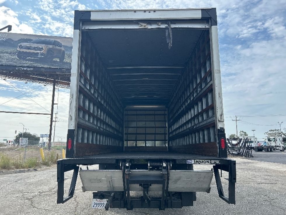 Medium Duty Box Truck-Light and Medium Duty Trucks-Hino-2019-268-Torrance-CA-204,494\n\t\tmiles-$ 51,500 - Image 8