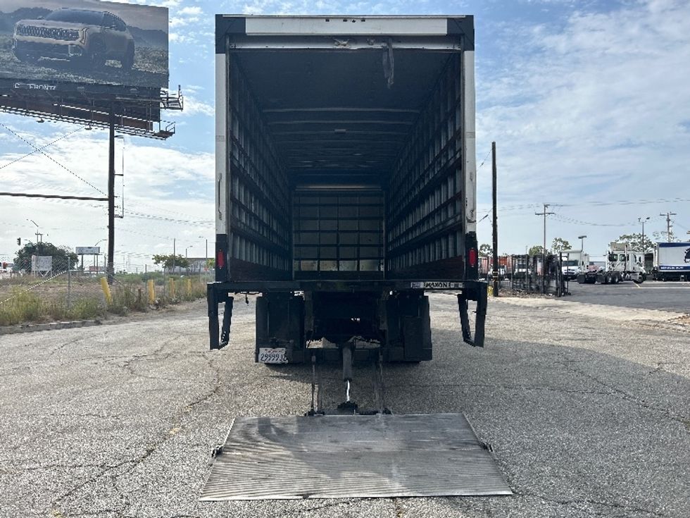 Medium Duty Box Truck-Light and Medium Duty Trucks-Hino-2019-268-Torrance-CA-204,494\n\t\tmiles-$ 51,500 - Image 9