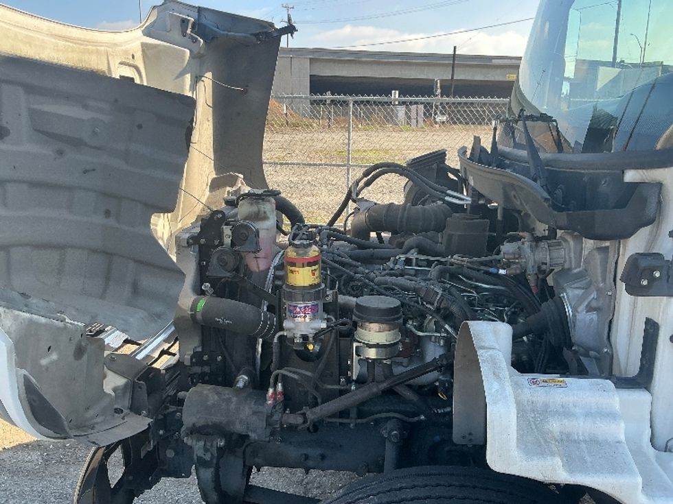 Medium Duty Box Truck-Light and Medium Duty Trucks-Hino-2019-268-Torrance-CA-226,386\n\t\tmiles-$ 44,000 - Image 22