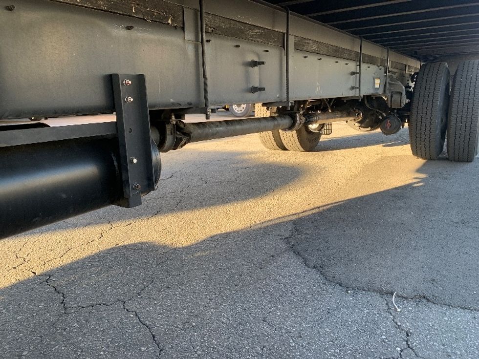 Medium Duty Box Truck-Light and Medium Duty Trucks-Hino-2019-268-Torrance-CA-227,619\n\t\tmiles-$ 44,000 - Image 5