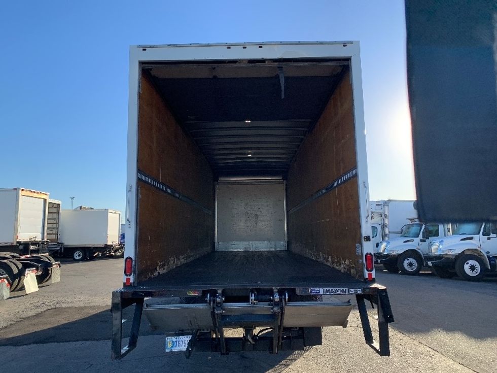 Medium Duty Box Truck-Light and Medium Duty Trucks-Hino-2019-268-Torrance-CA-227,619\n\t\tmiles-$ 44,000 - Image 8