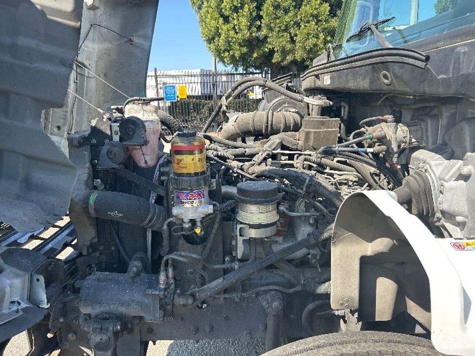 Medium Duty Box Truck-Light and Medium Duty Trucks-Hino-2019-268-Torrance-CA-231,959\n\t\tmiles-$ 47,500 - Image 24
