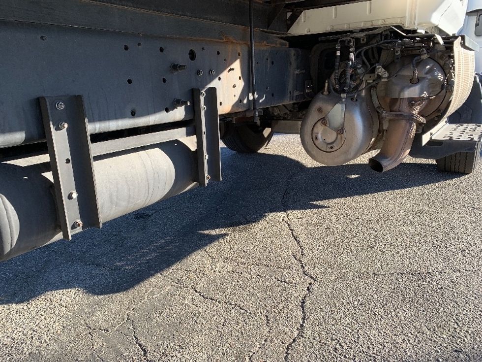 Medium Duty Box Truck-Light and Medium Duty Trucks-Hino-2019-268-Torrance-CA-237,595\n\t\tmiles-$ 42,250 - Image 14